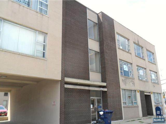 27-35 Mercer Street - Photo 1