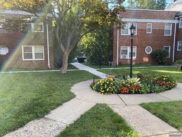 735 Elm Avenue - Photo 1