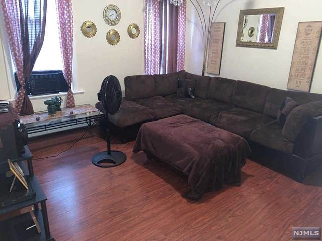 68 8th Street - Photo 1
