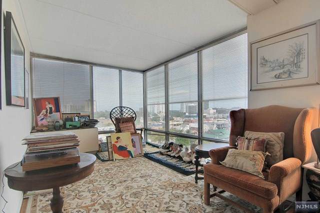 1600 Parker Avenue - Photo 1
