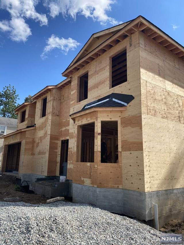 663 Jefferson Avenue - Photo 1