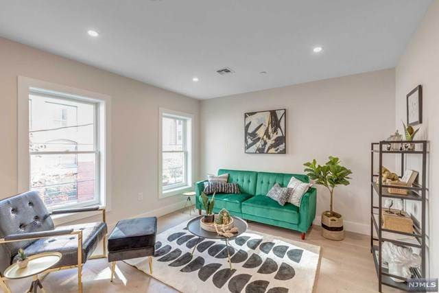 223 Montgomery Street - Photo 1