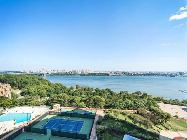 1512 Palisade Avenue - Photo 1