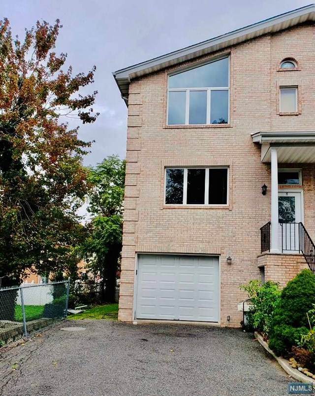 531 Broad Avenue - Photo 1