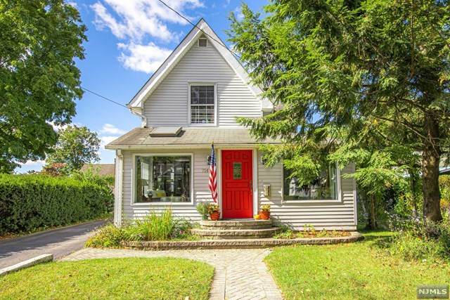 714 Ringwood Avenue - Photo 1