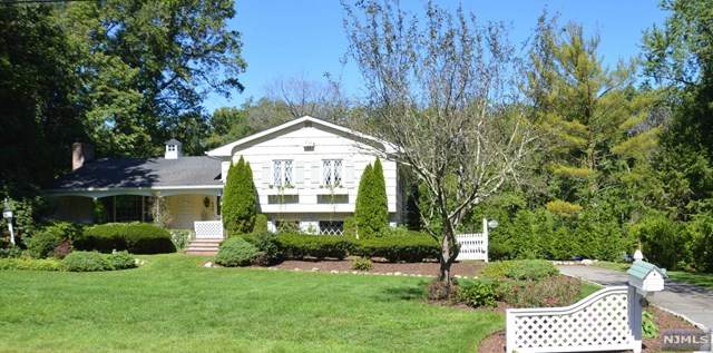 499 Island Way - Photo 1