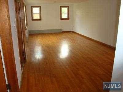 211 Paterson Avenue - Photo 1