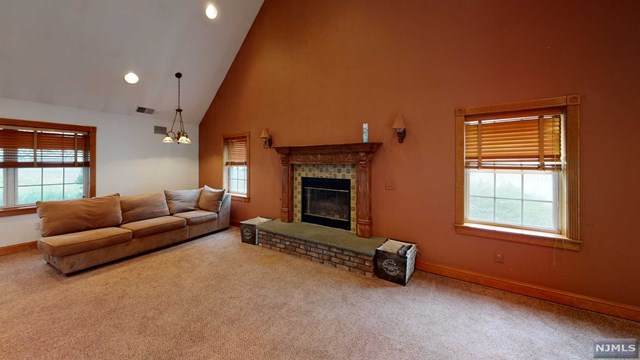 205 Norman Way - Photo 1