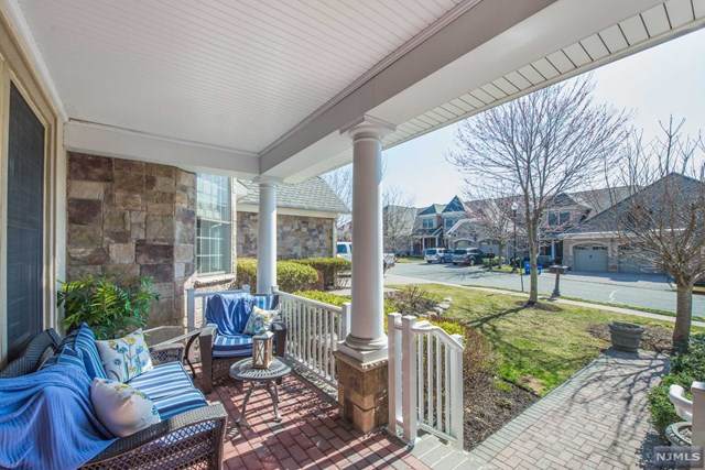 13 Windsor Lane - Photo 1