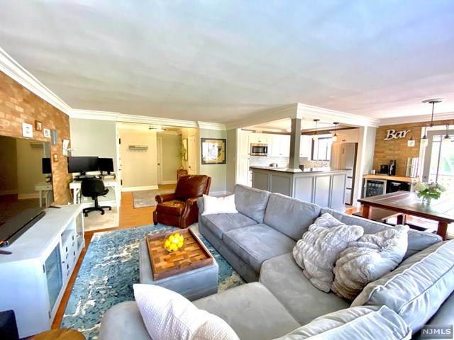1375 River Road - Photo 1