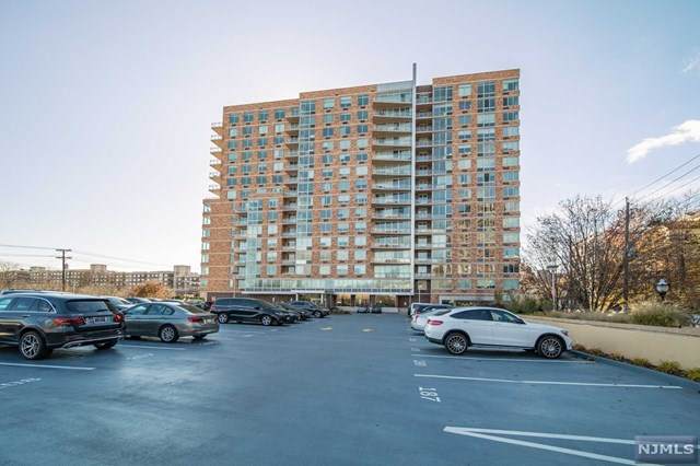 710 Hudson Park - Photo 1