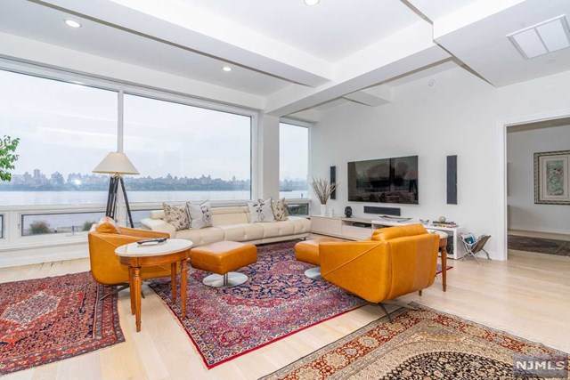 9 Somerset Lane - Photo 1