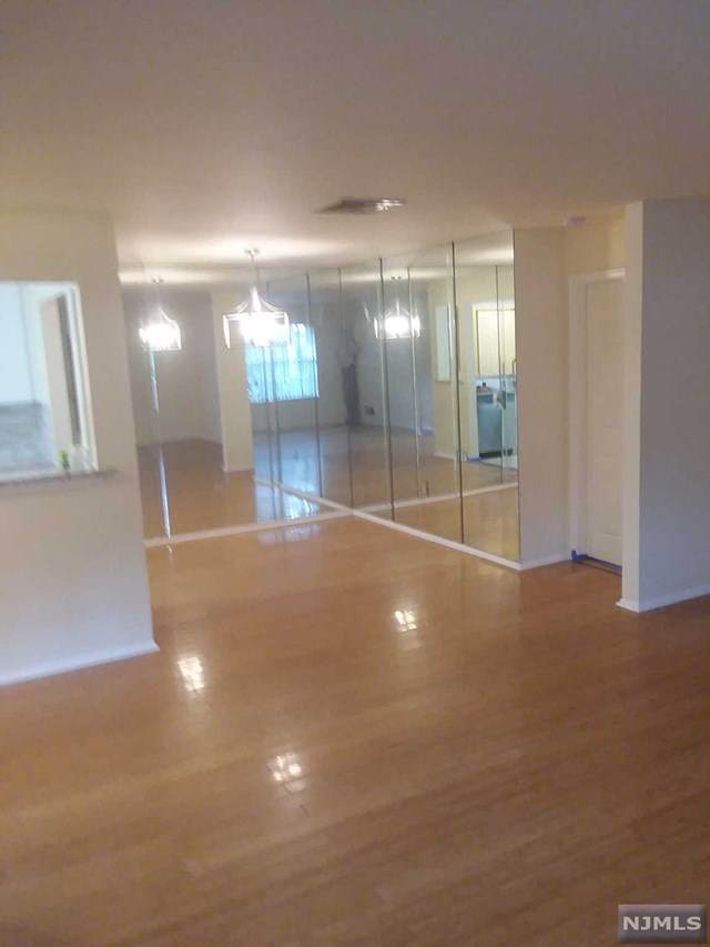 800 River Road - Photo 1