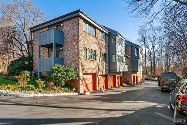 232 Indian Hollow Court - Photo 1