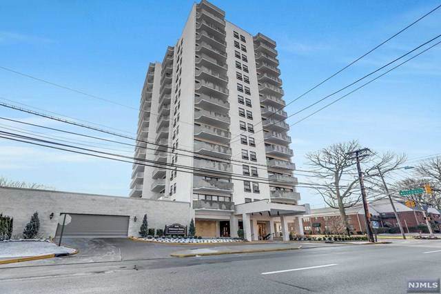 1600 Center Avenue - Photo 1
