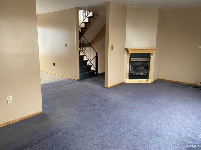 116 Jason Way - Photo 1