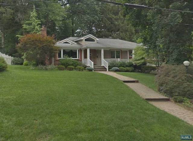 927 Phyllis Lane - Photo 1