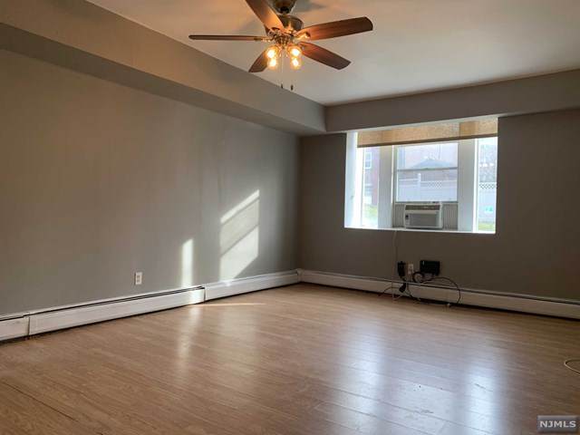 250 Broad Avenue - Photo 1