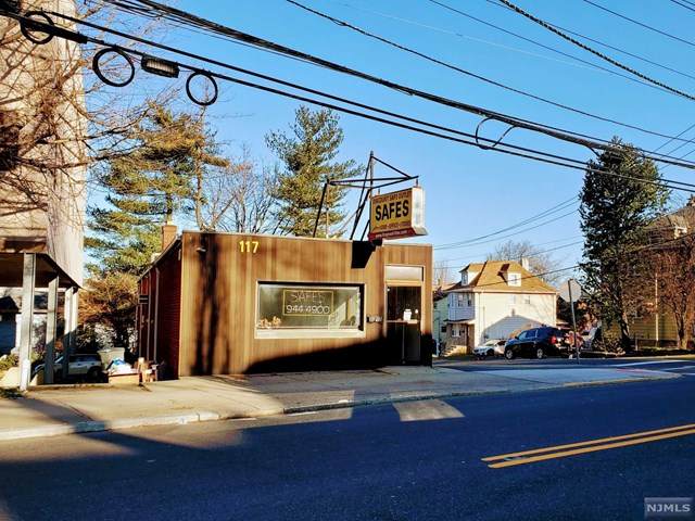 117 Grand Avenue - Photo 1