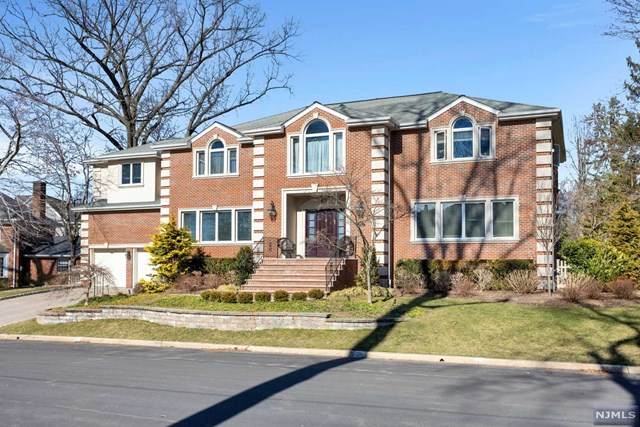 565 Forest Drive - Photo 1