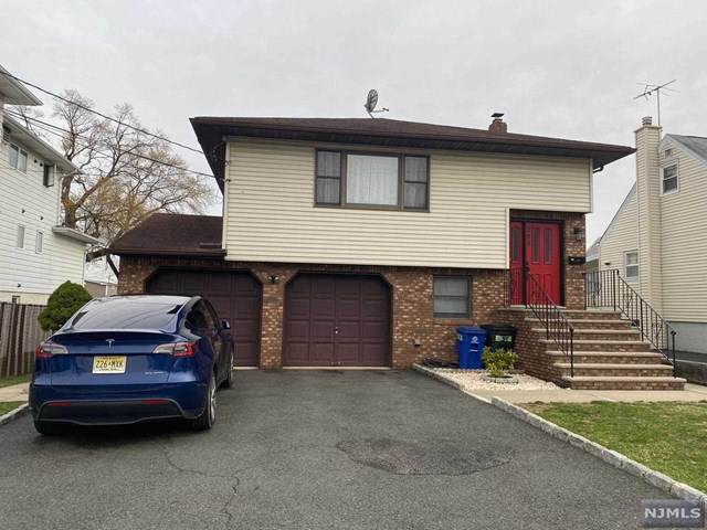 208 Falmouth Avenue - Photo 1