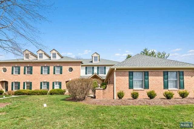 28 Pippins Way - Photo 1