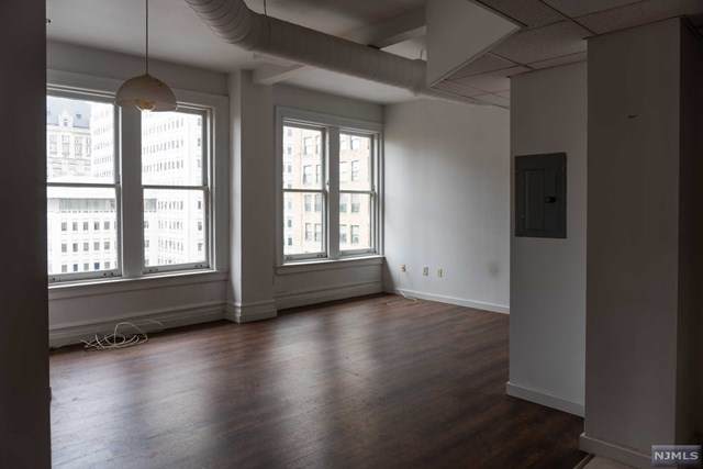 11-15 Clinton Street - Photo 1