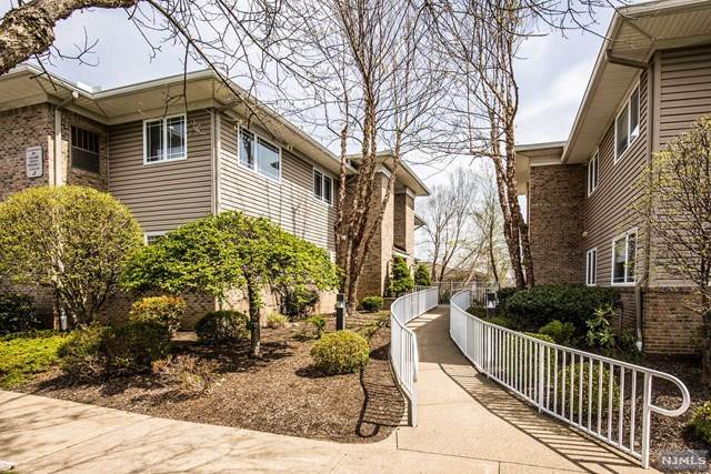 22 Wilshire Terrace - Photo 1