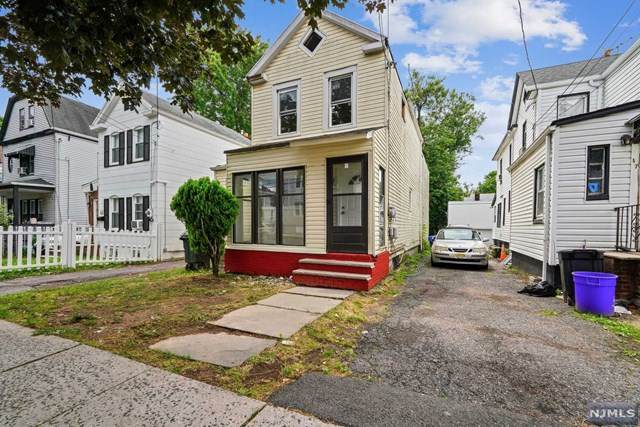 45 Orange Avenue - Photo 1