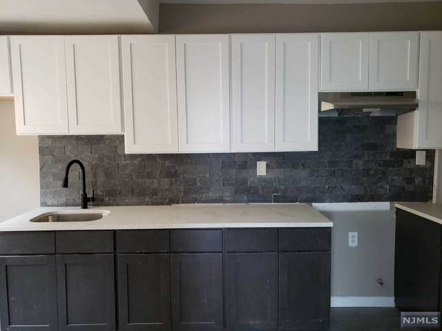 205 Mount Prospect Avenue - Photo 1
