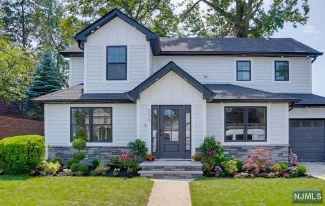 226 Linden Place - Photo 1