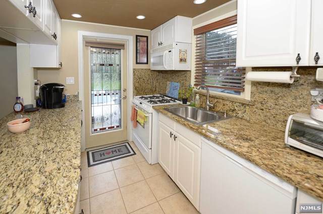 335 Plaza Road - Photo 1