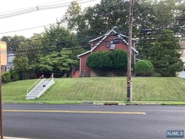 631 Belmont Avenue - Photo 1