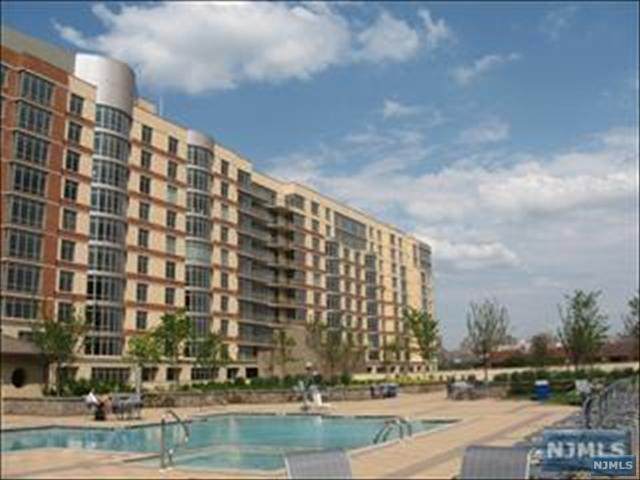 8100 River Road - Photo 1