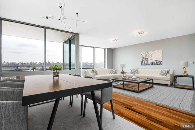1726 Hudson Park - Photo 1