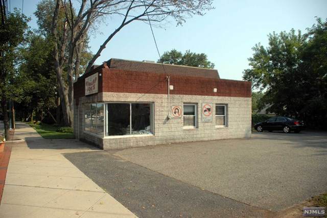 90 Kinderkamack Road - Photo 1