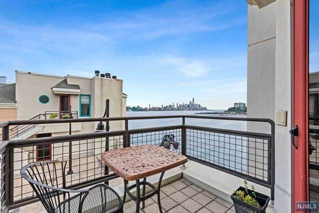 600 Harbor Boulevard - Photo 1