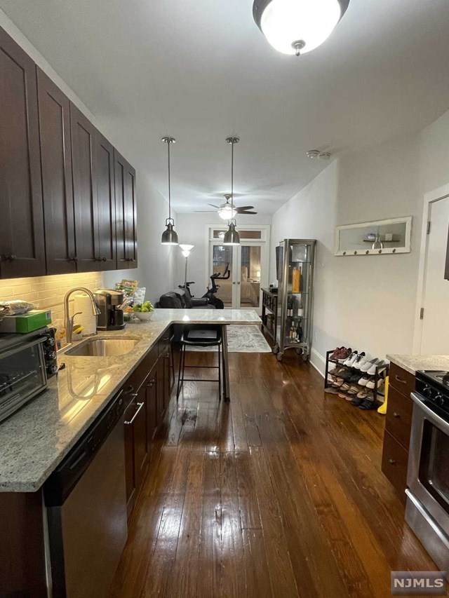410 Jefferson Street - Photo 1