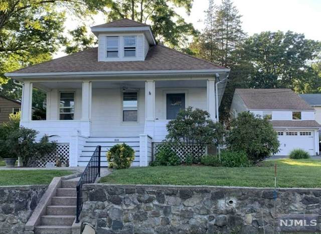 439 Lincoln Avenue - Photo 1