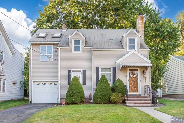 44 Starmond Avenue - Photo 1