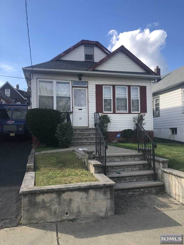 124-128 30th Street - Photo 1