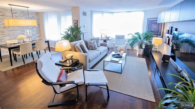 107 Harmon Cove Tower - Photo 1