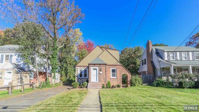 695 Ramapo Road - Photo 1