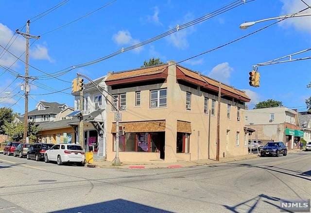 112 Fort Lee Road - Photo 1