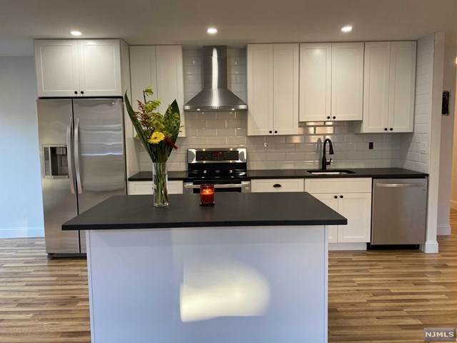 20 Jefferson Street - Photo 1
