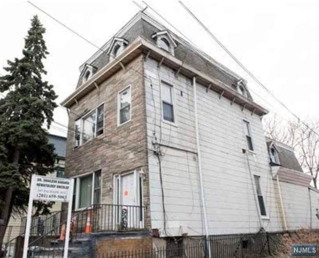 197 Palisade Avenue - Photo 1