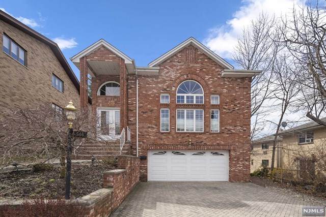 546 Art Lane - Photo 1