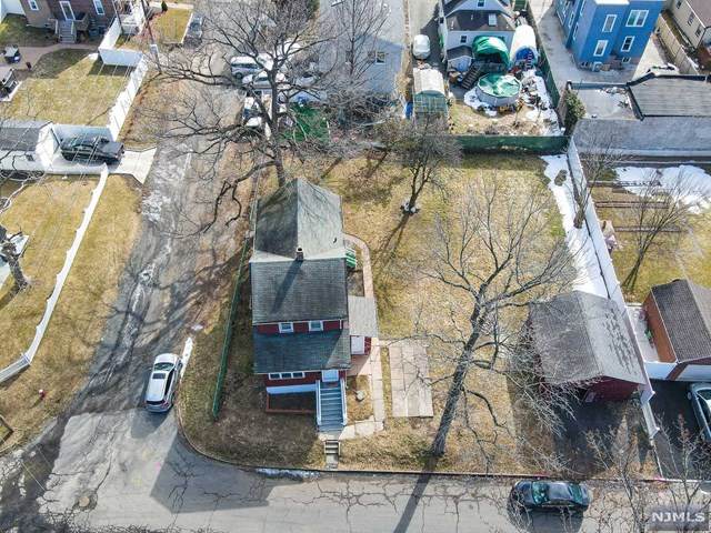 541 Marion Street - Photo 1