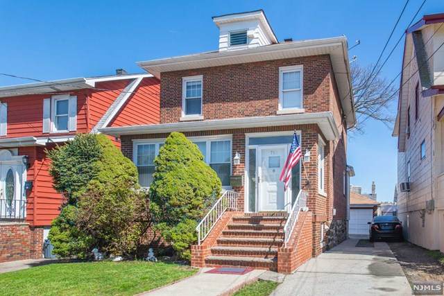 710 Hillside Avenue - Photo 1