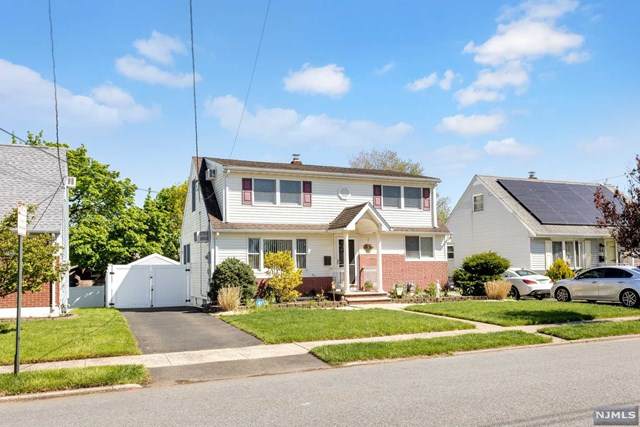 10 Riverview Avenue - Photo 1